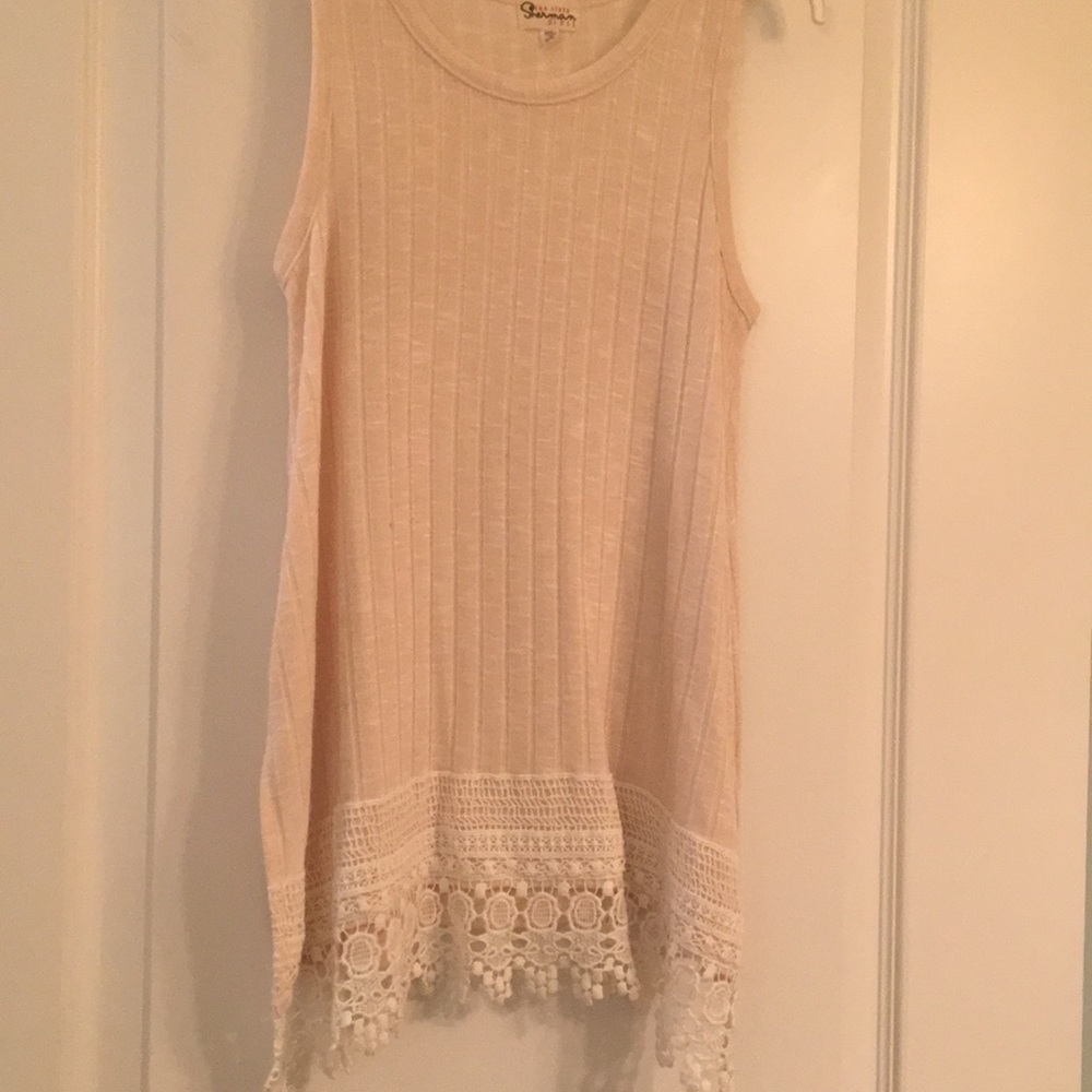 Women’s tank top